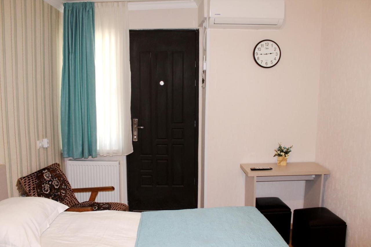 Guest House Old Tiflis 5 ภายนอก รูปภาพ