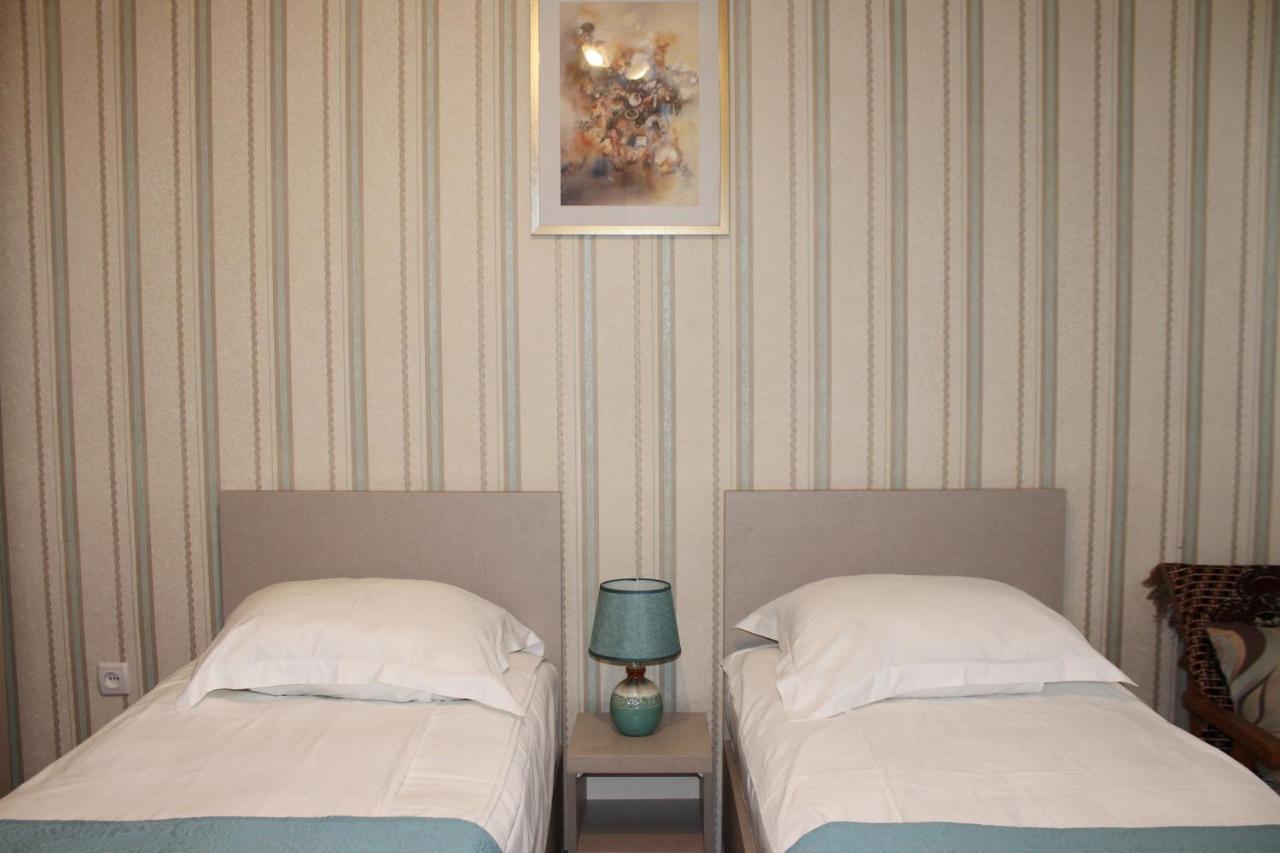 Guest House Old Tiflis 5 ภายนอก รูปภาพ